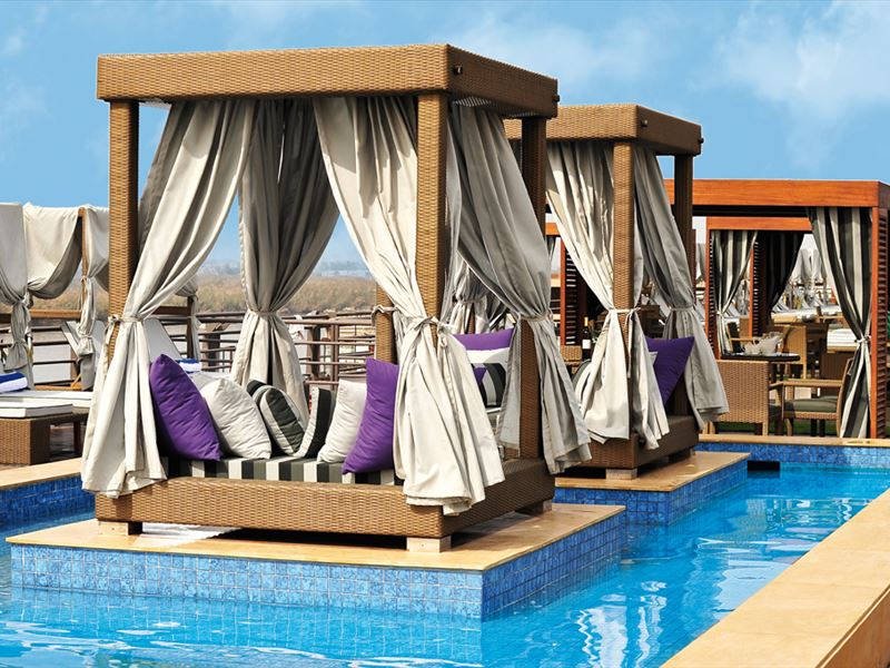 4 Days Nile Cruise from Aswan to luxor on M.S Esplanade Nile cruise